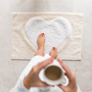 Indaba - Heart Bath Mat x The Jilly Box